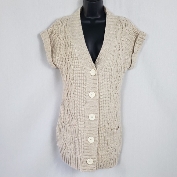 Express Sweaters - 📌🎁Express Cardigan Chunky Sweater Sm Beige☂3/20